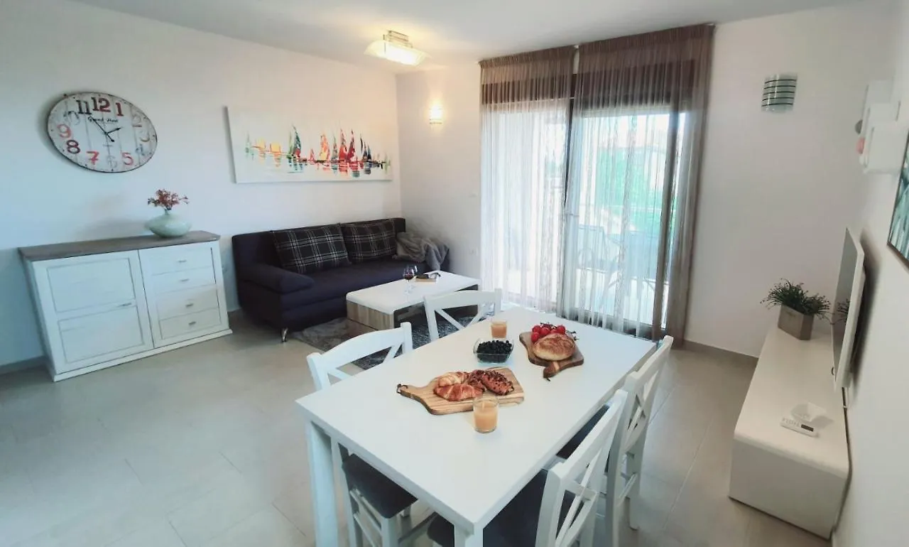Casa Grande - Violette, Silver And Golden Apartments With Park And Sea View Labin