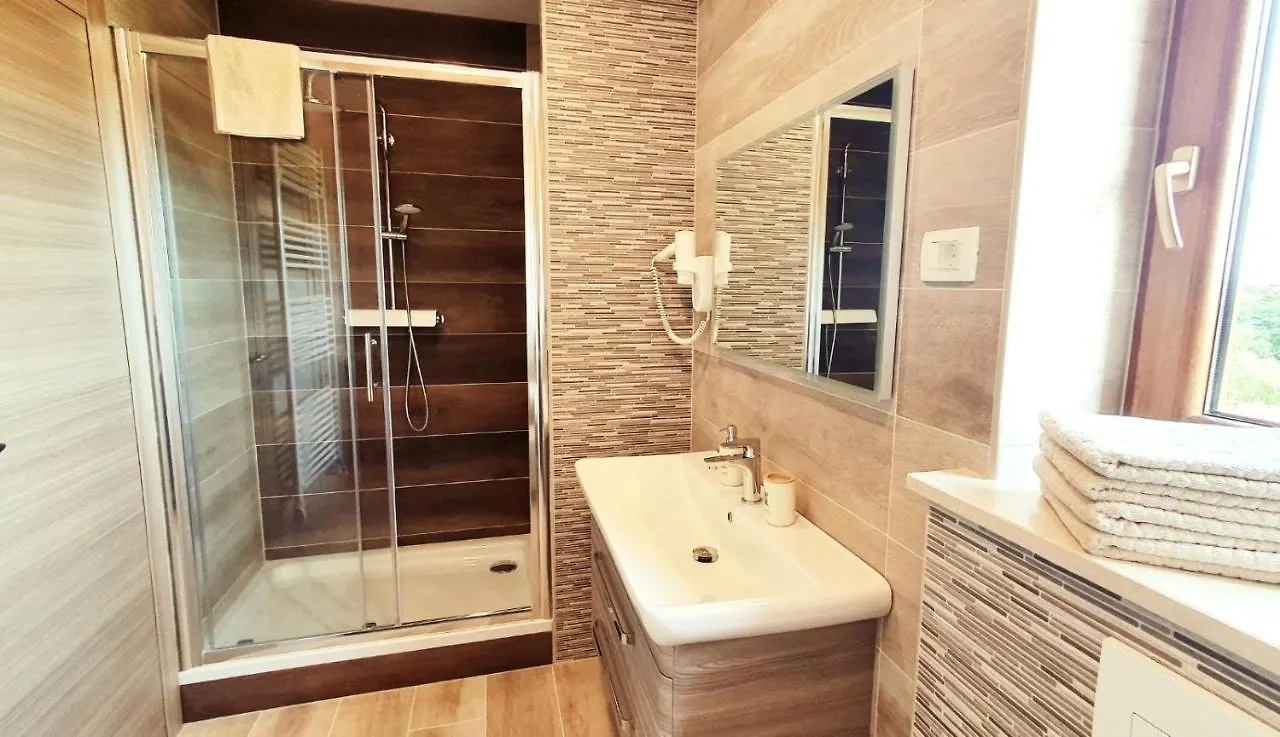 Casa Grande - Violette, Silver And Golden Apartments With Park And Sea View Labin  Croatia