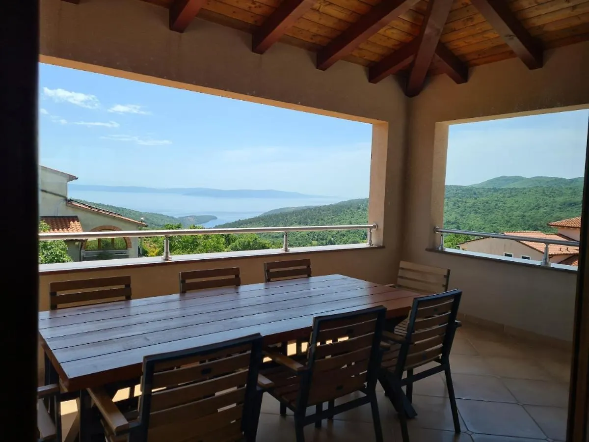 Casa Grande - Violette, Silver And Golden Apartments With Park And Sea View Labin  Labin (Istria)
